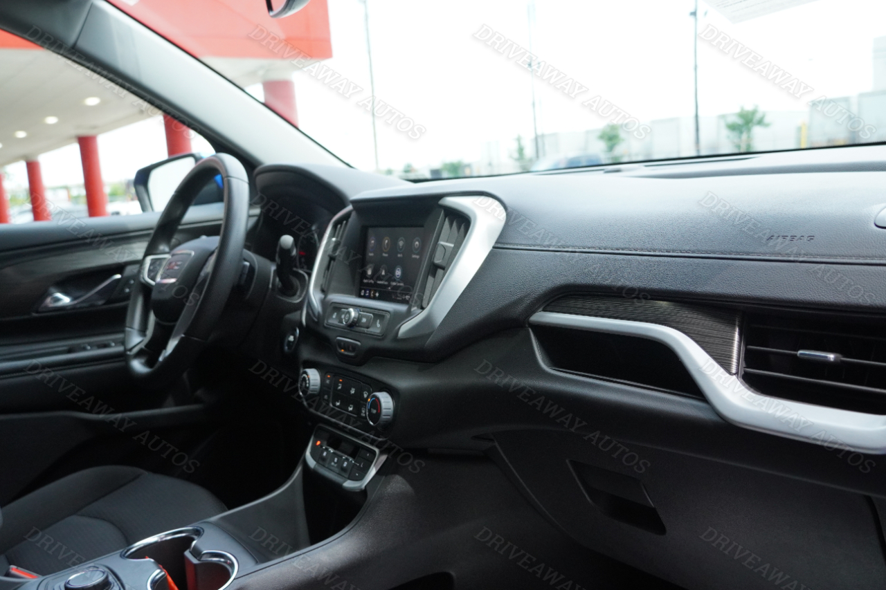 GMC Terrain FWD 4dr SLE 2024 GMC Terrain FWD 4dr SLE 2024