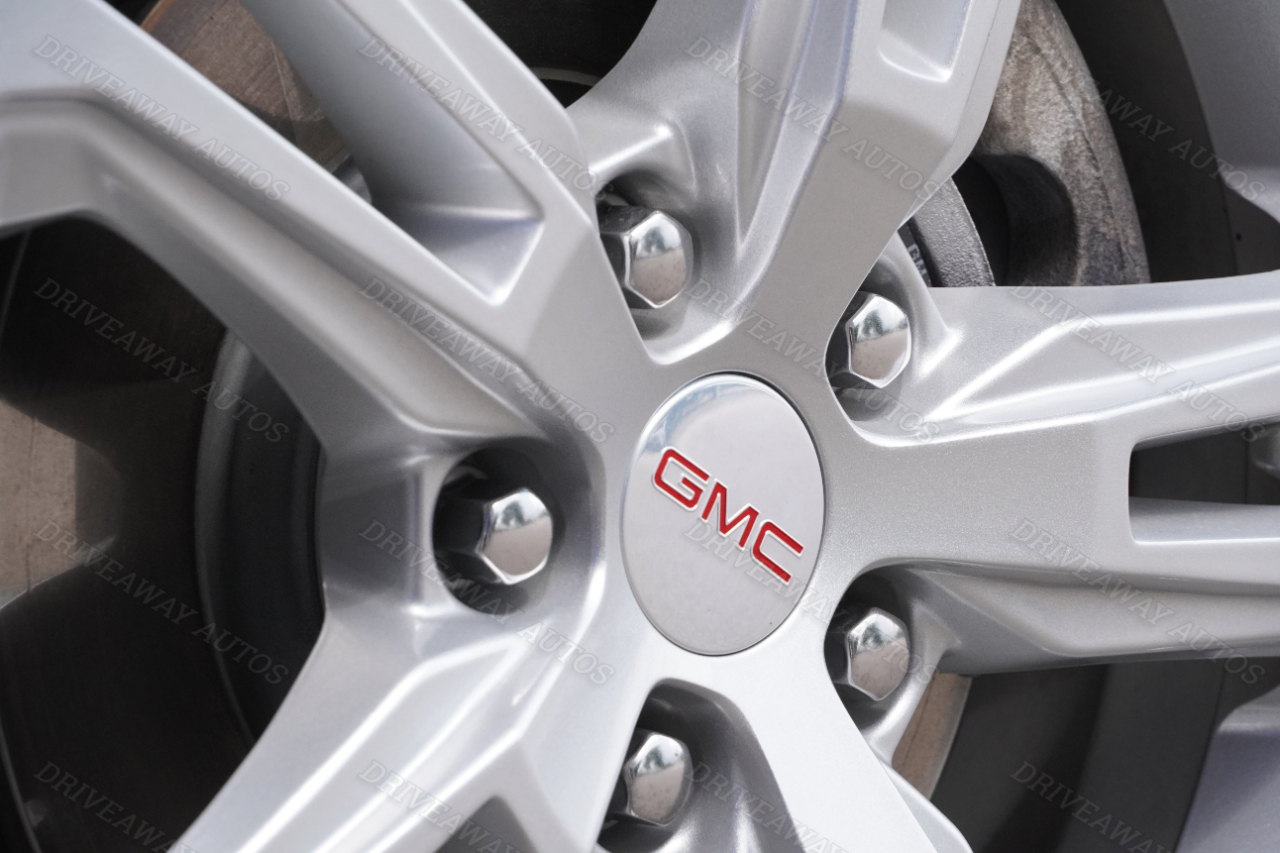 GMC Terrain FWD 4dr SLE 2024 GMC Terrain FWD 4dr SLE 2024