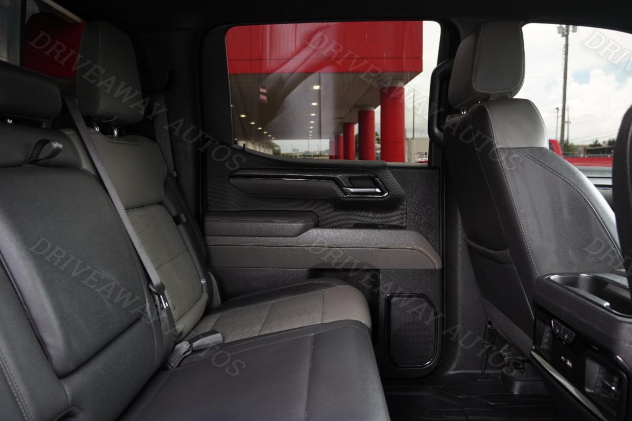 Chevrolet Silverado 1500 4WD Crew Cab 147" ZR2 2023