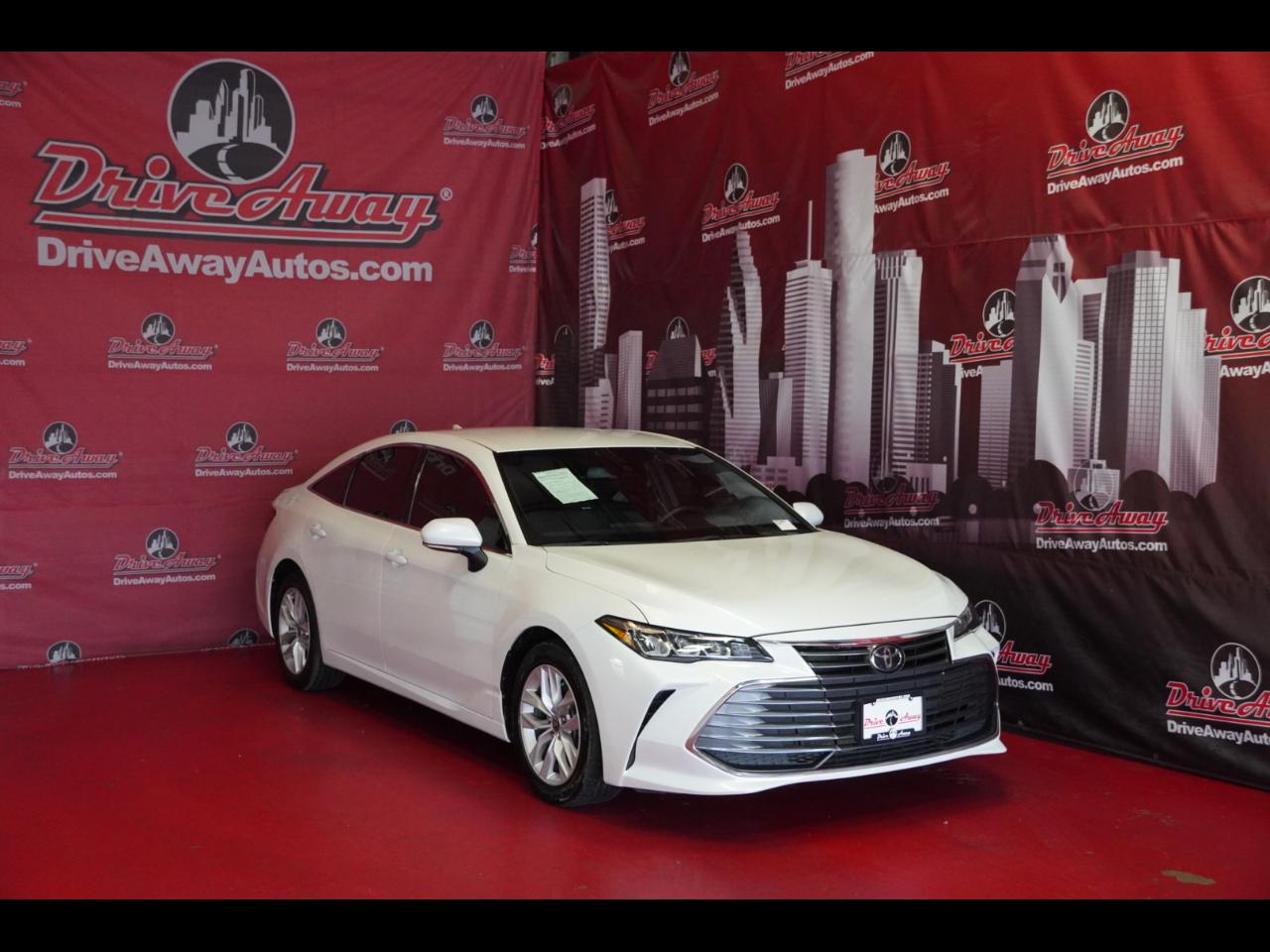 Toyota Avalon XLE FWD (Natl) 2022