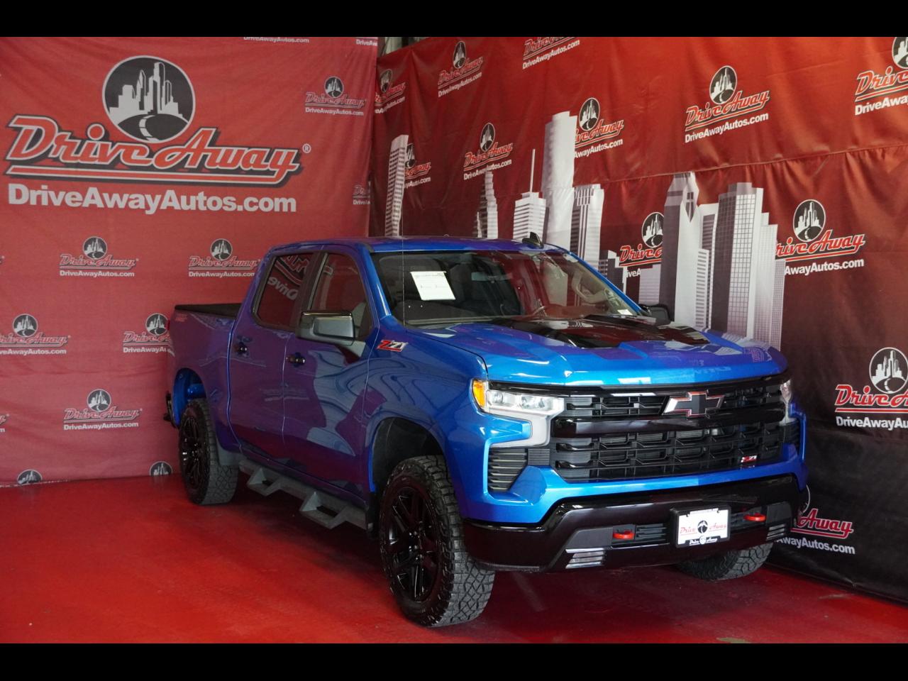 Chevrolet Silverado 1500 4WD Crew Cab 147" LT Trail Boss 2023
