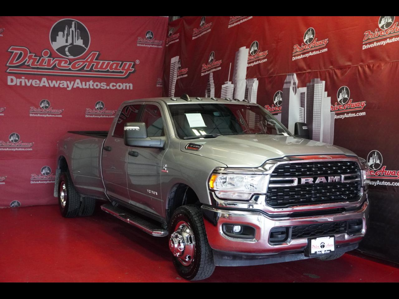 RAM 3500 Big Horn 4x4 Crew Cab 8' Box 2023