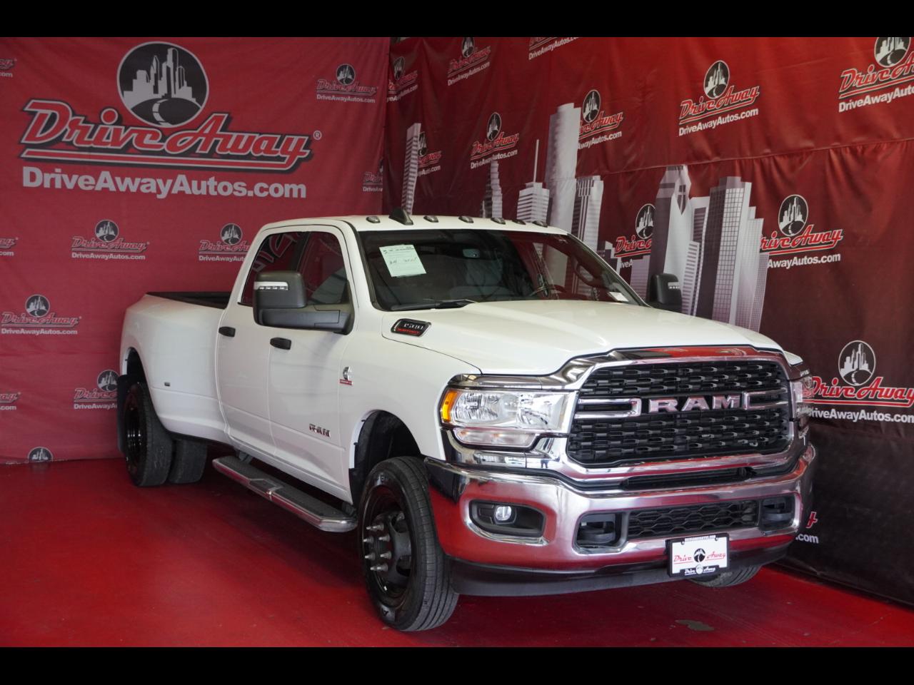 RAM 3500 Big Horn 4x4 Crew Cab 8' Box 2023