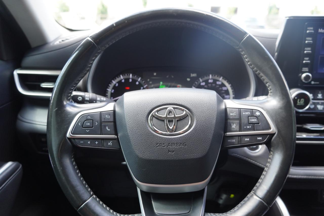 Toyota Highlander XLE FWD (Natl) 2022