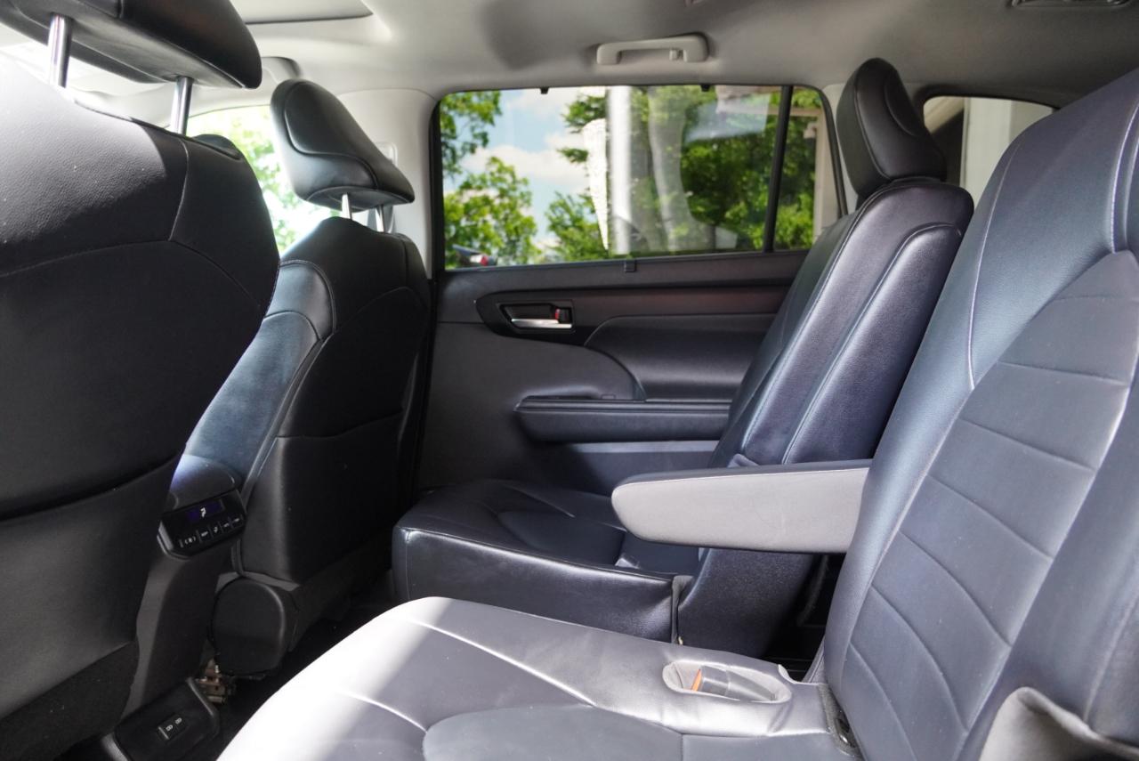 Toyota Highlander XLE FWD (Natl) 2022