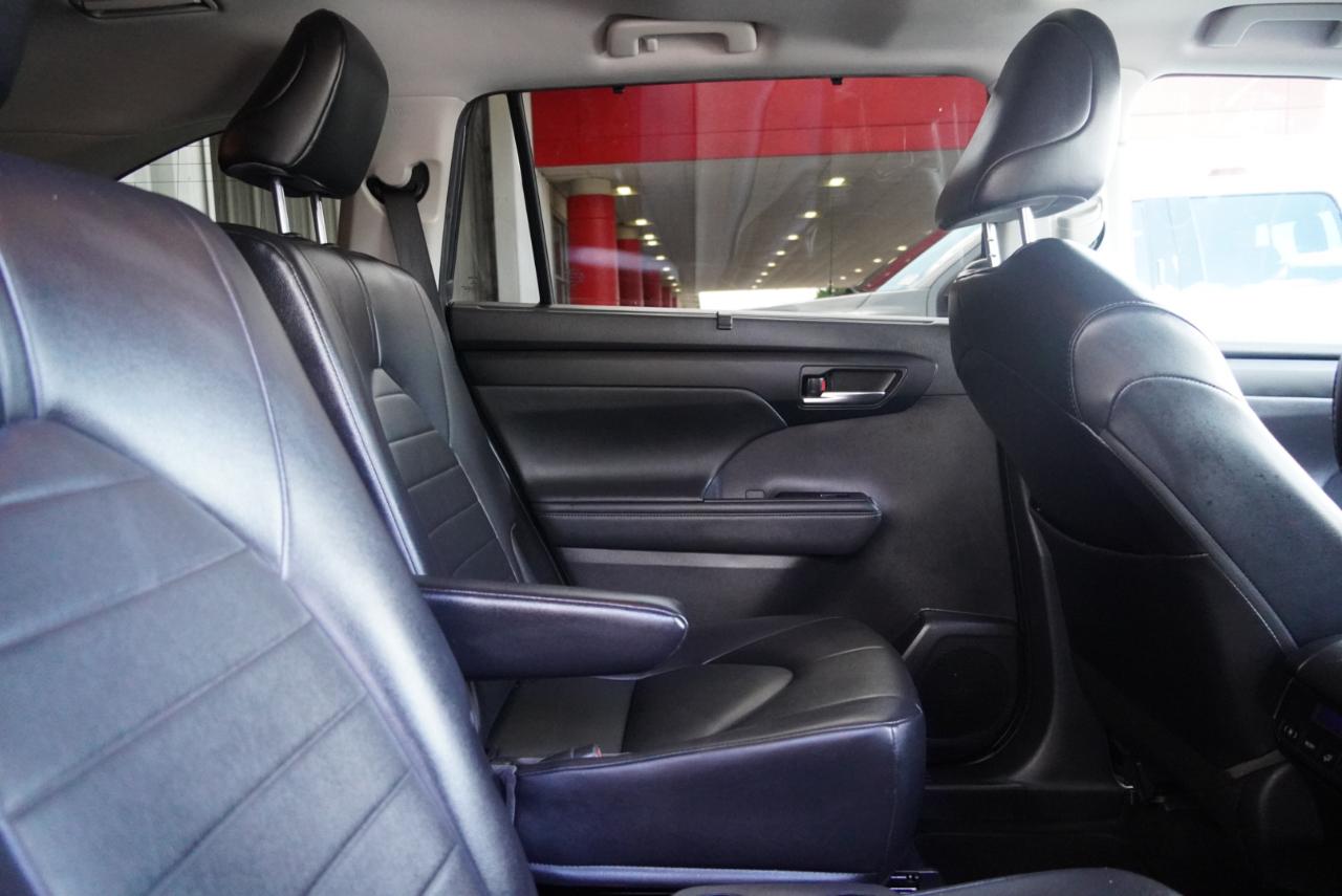 Toyota Highlander XLE FWD (Natl) 2022