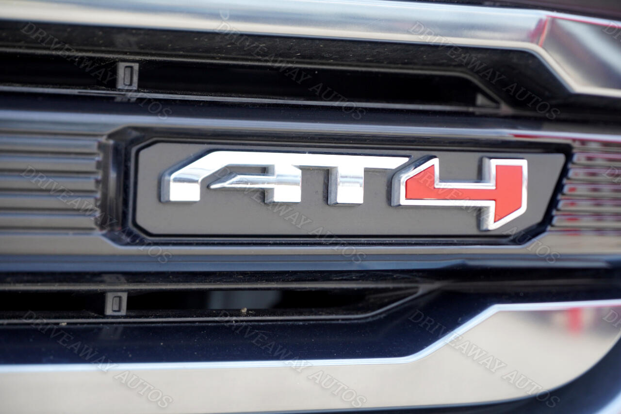 GMC Sierra 1500 4WD Crew Cab 147" AT4 2024 GMC Sierra 1500 4WD Crew Cab 147" AT4 2024