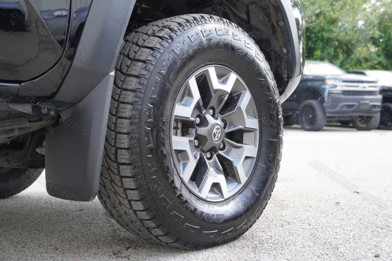 Toyota Tacoma 2WD TRD Off Road Double Cab 5' Bed V6 AT (Natl) 2023