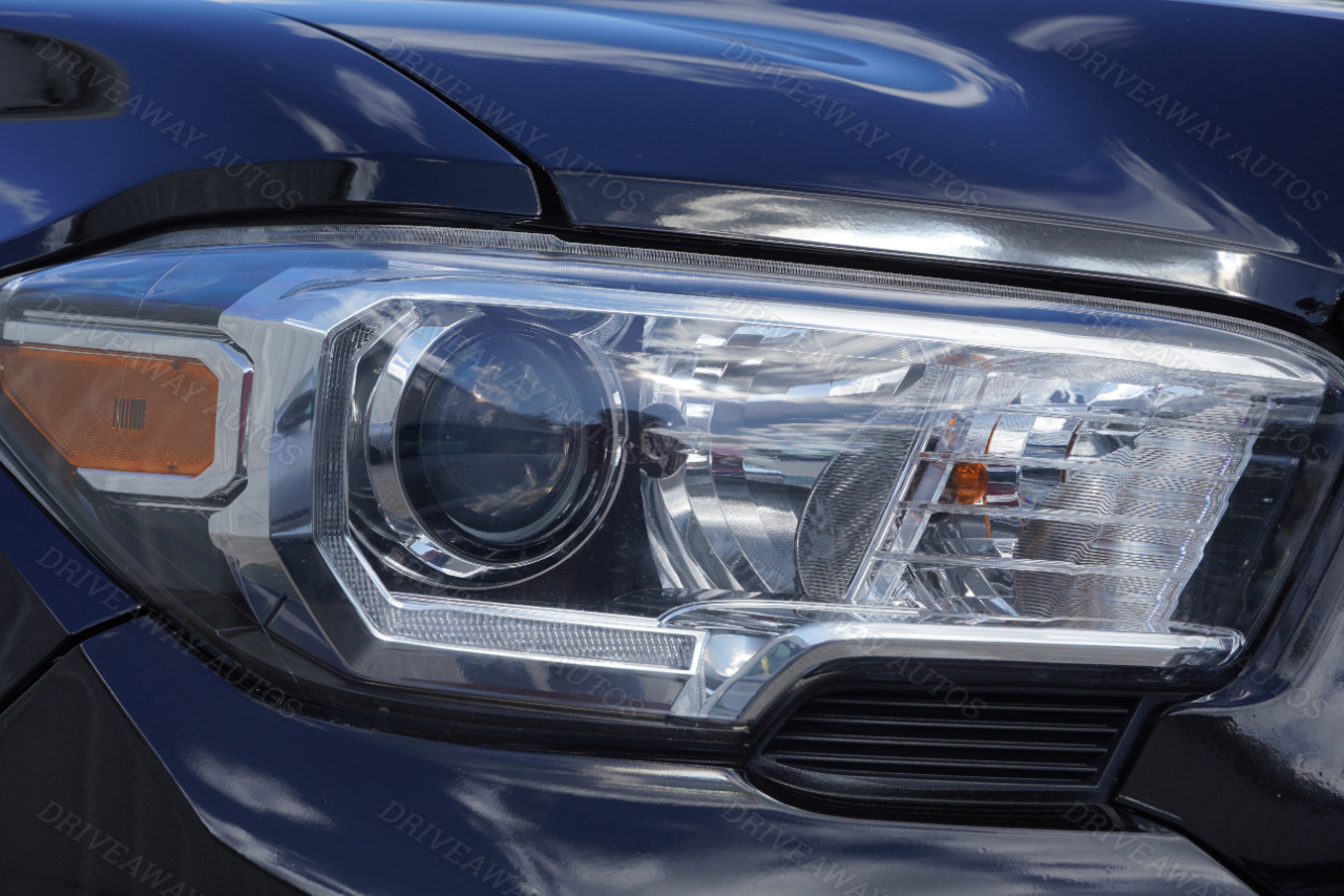 Toyota Tacoma 2WD TRD Off Road Double Cab 5' Bed V6 AT (Natl) 2023