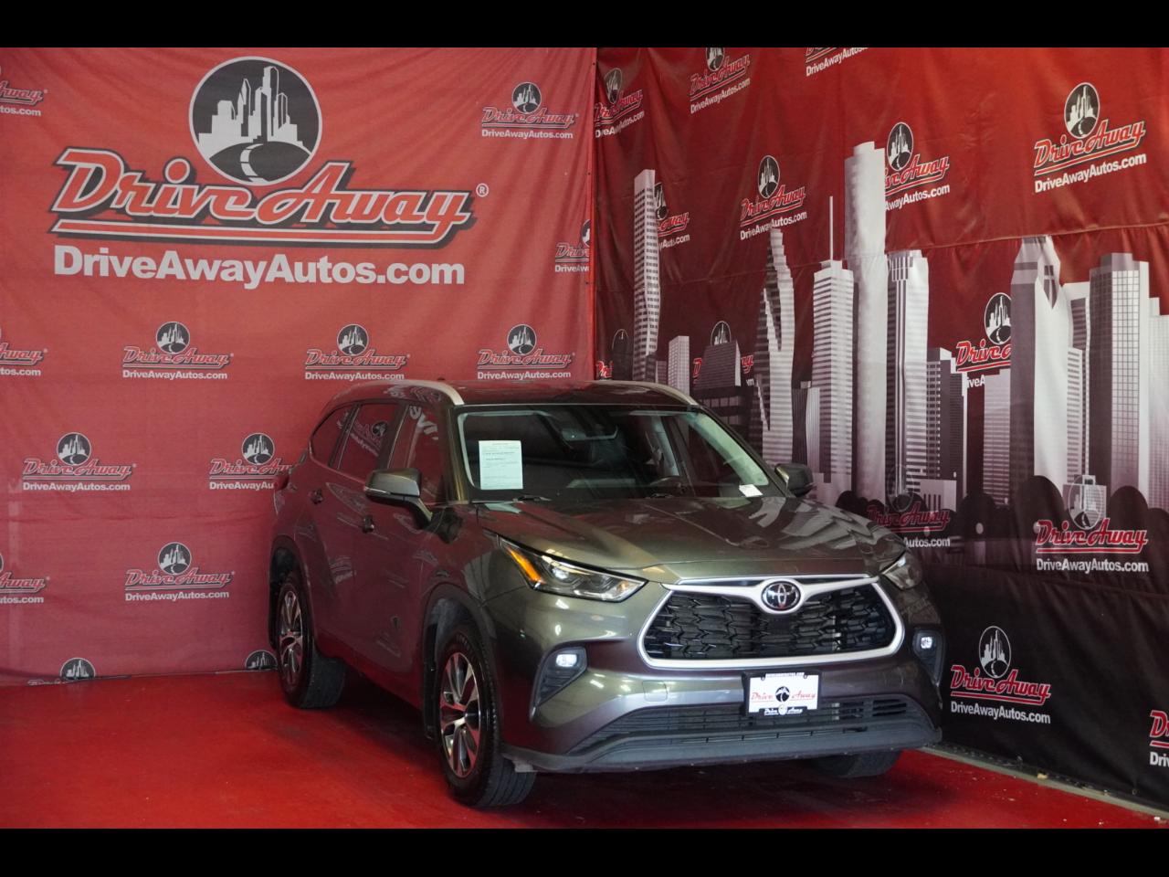 Toyota Highlander Platinum AWD (Natl) 2023