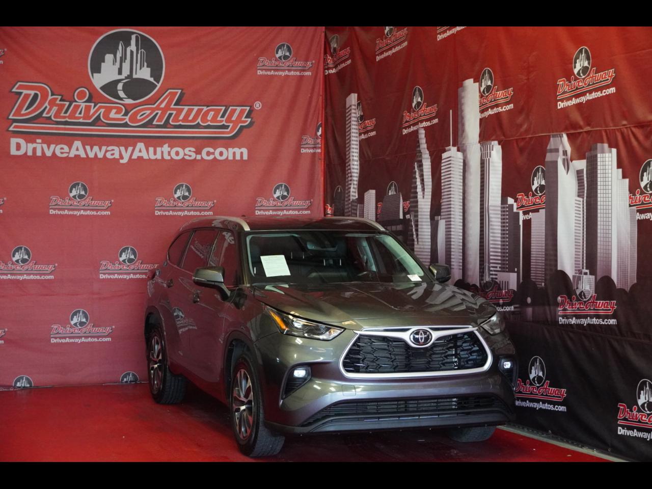 Toyota Highlander XLE FWD (Natl) 2022