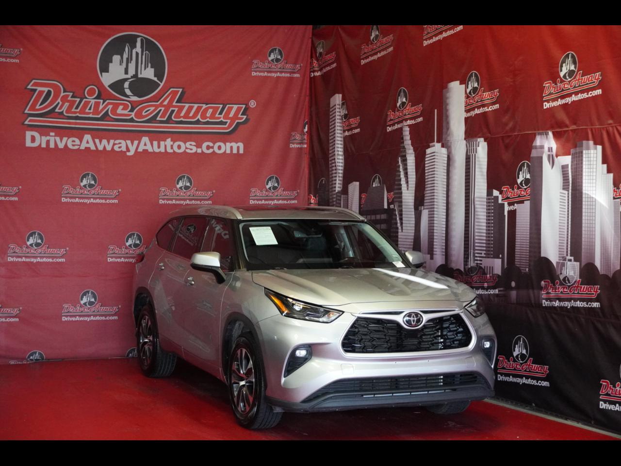 Toyota Highlander XLE FWD (Natl) 2022