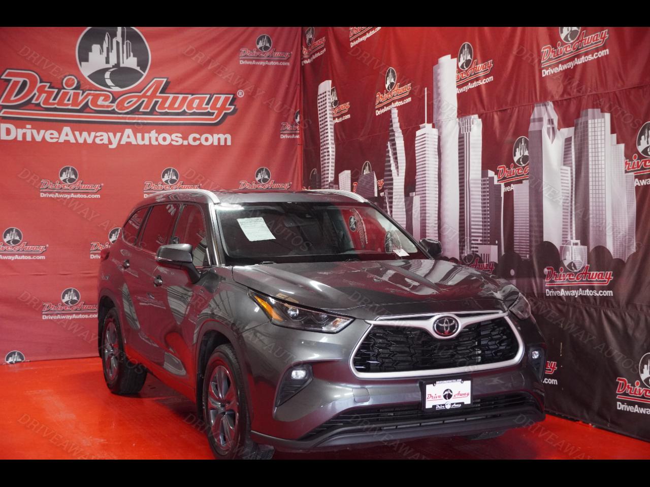 Toyota Highlander XLE AWD (Natl) 2022