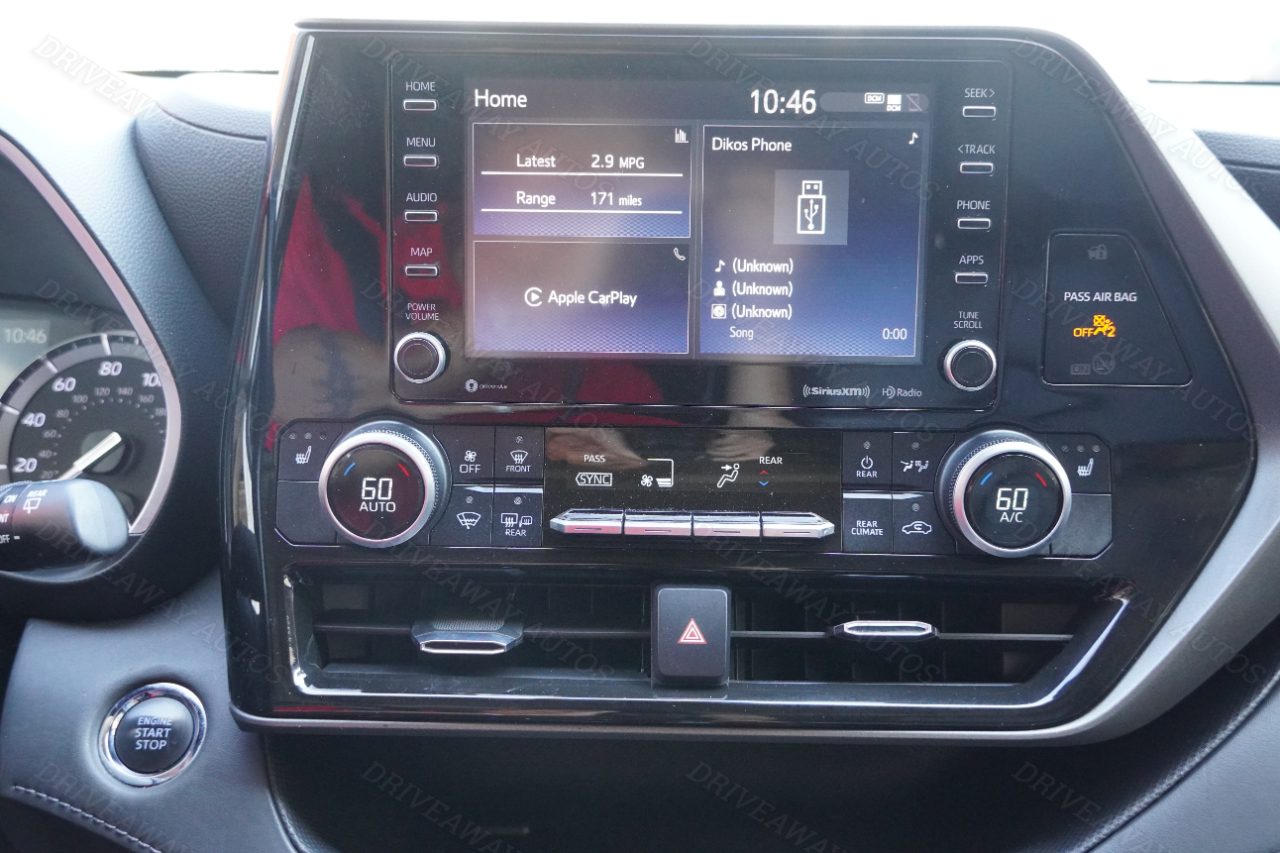 Toyota Highlander XLE AWD (Natl) 2022 Toyota Highlander XLE AWD (Natl) 2022