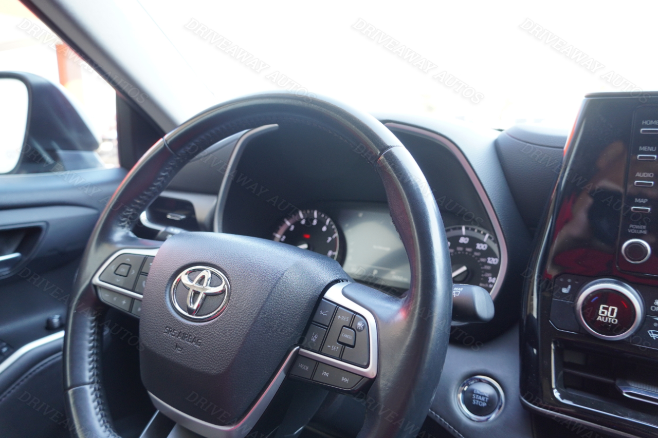 Toyota Highlander XLE AWD (Natl) 2022 Toyota Highlander XLE AWD (Natl) 2022