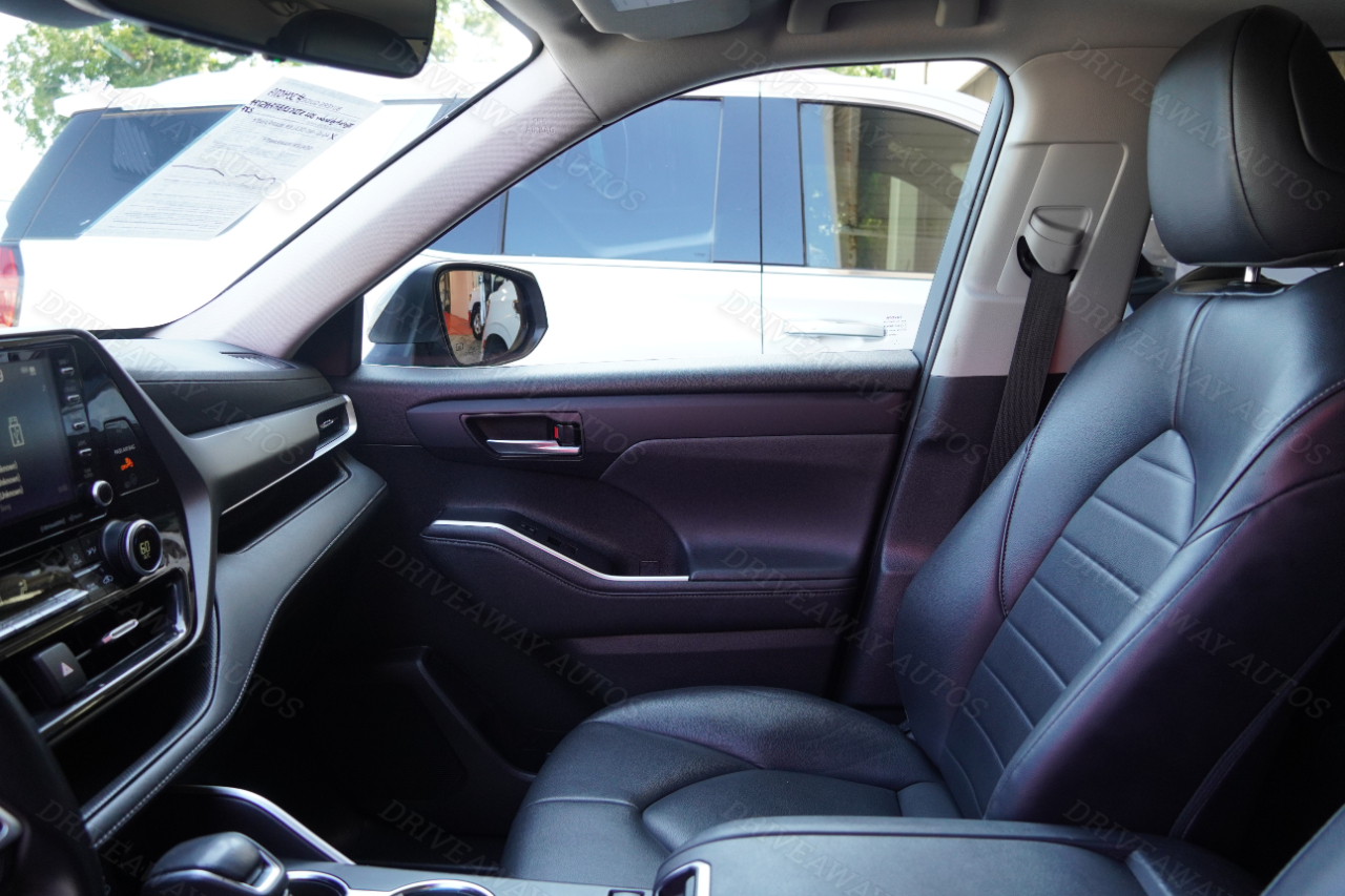 Toyota Highlander XLE AWD (Natl) 2022 Toyota Highlander XLE AWD (Natl) 2022