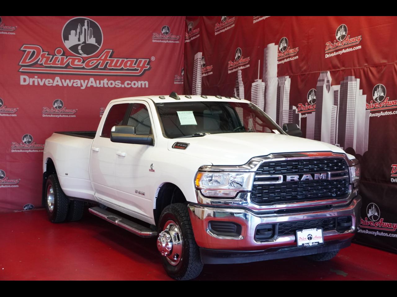 RAM 3500 Big Horn 4x4 Crew Cab 8' Box 2022