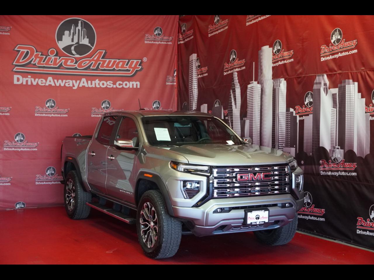 GMC Canyon 4WD Crew Cab Denali 2024