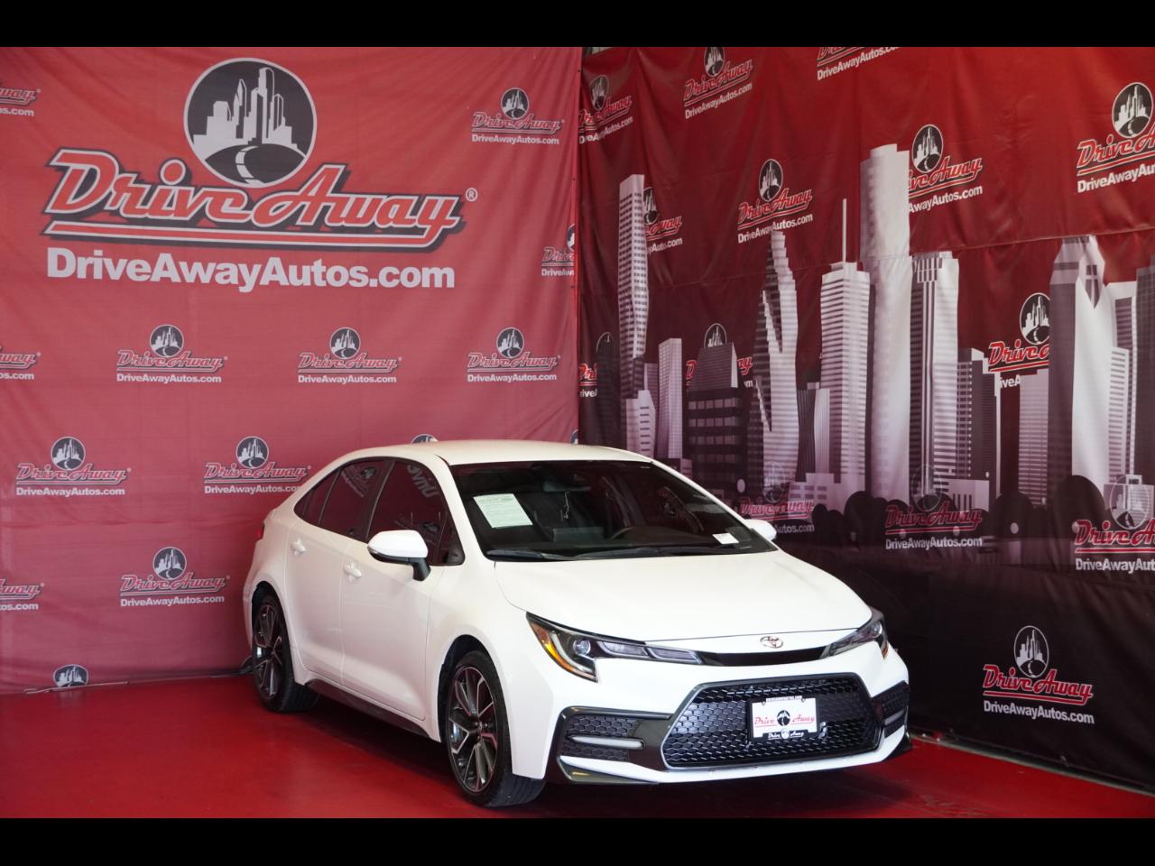 Toyota Corolla SE Nightshade CVT (Natl) 2022