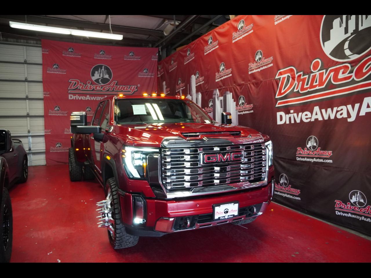 GMC Sierra 3500HD 4WD Crew Cab 172" Denali 2024