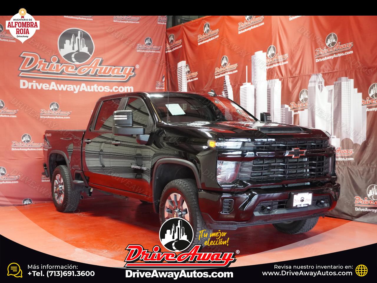 Chevrolet Silverado 2500HD 4WD Crew Cab 159" Custom 2024