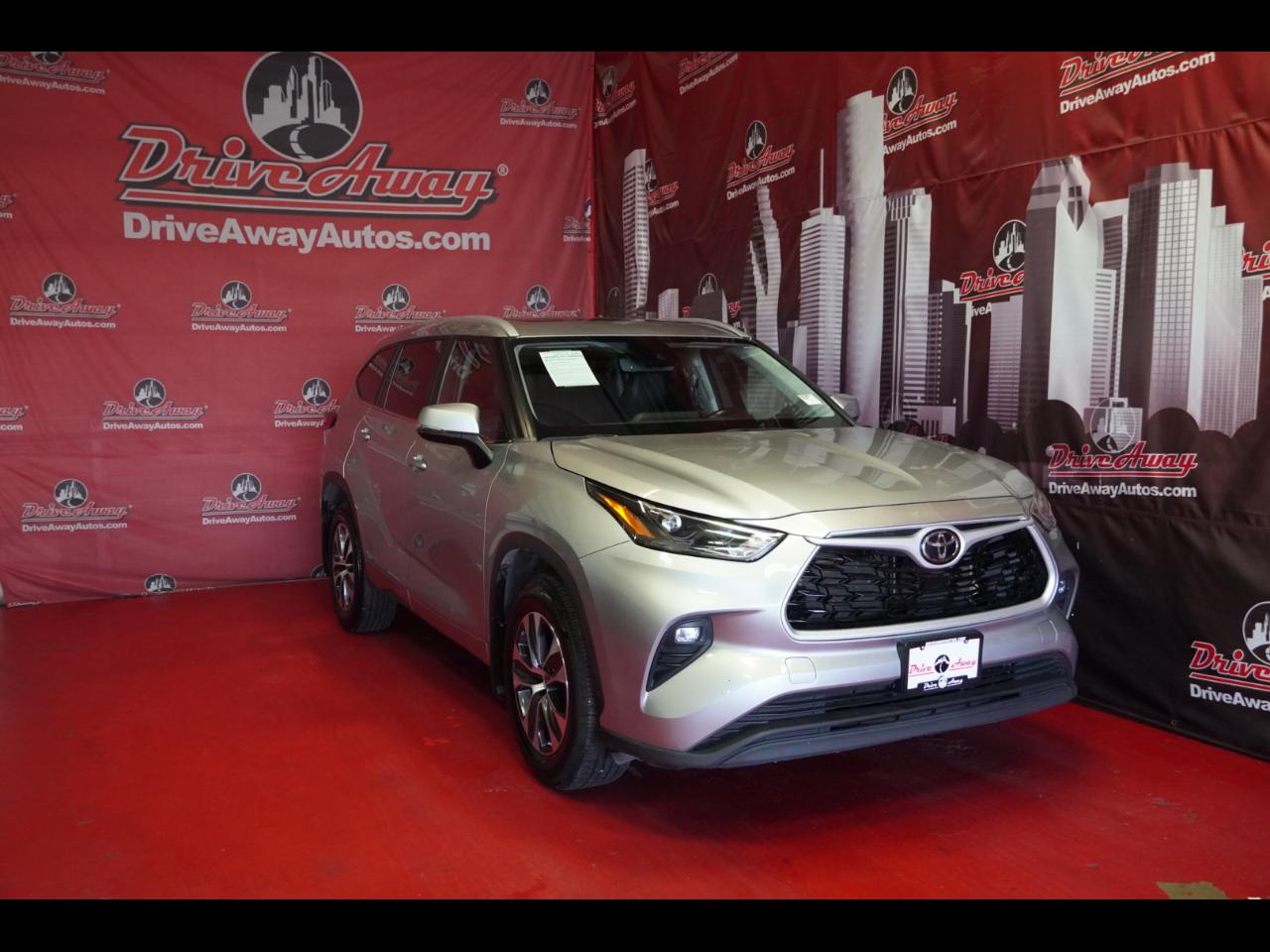 Toyota Highlander Platinum AWD (Natl) 2023