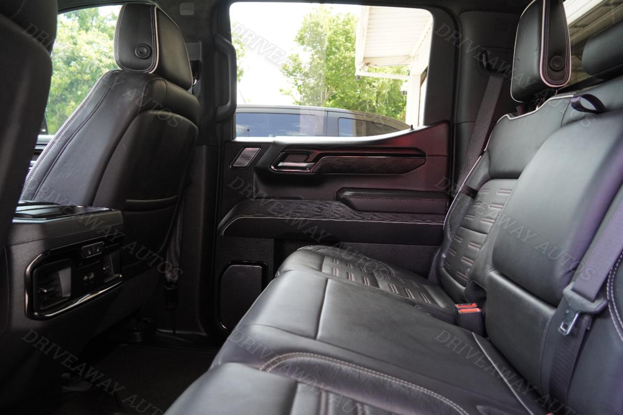 GMC Sierra 1500 4WD Crew Cab 147" AT4X 2023