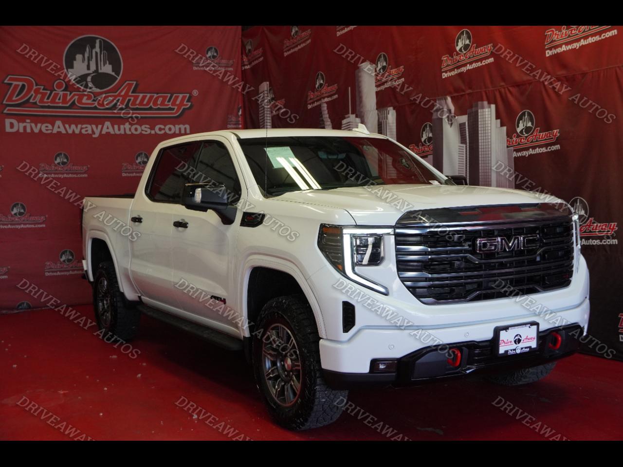 GMC Sierra 1500 4WD Crew Cab 147" AT4 2024