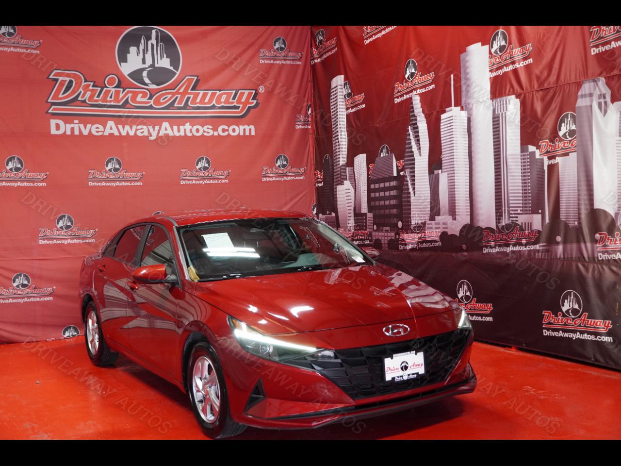 2023 Hyundai Elantra SE IVT