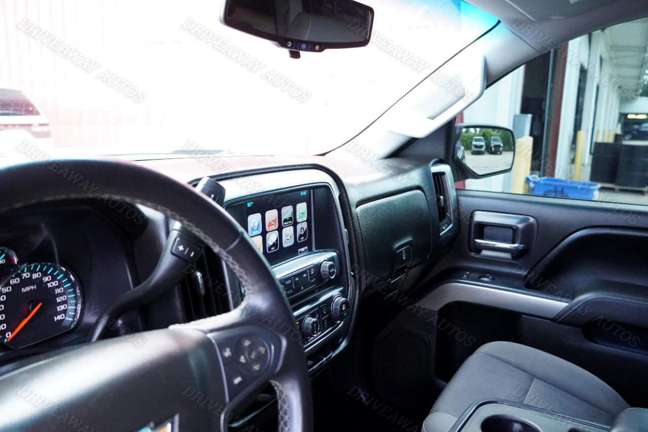 Chevrolet Silverado 1500 2WD Crew Cab 143.5" LT w/1LT 2017 Chevrolet Silverado 1500 2WD Crew Cab 143.5" LT w/1LT 2017