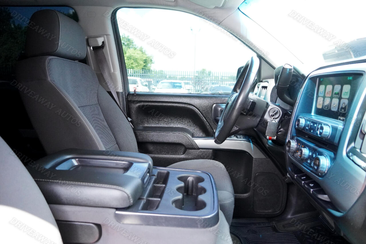 Chevrolet Silverado 1500 2WD Crew Cab 143.5" LT w/1LT 2017 Chevrolet Silverado 1500 2WD Crew Cab 143.5" LT w/1LT 2017