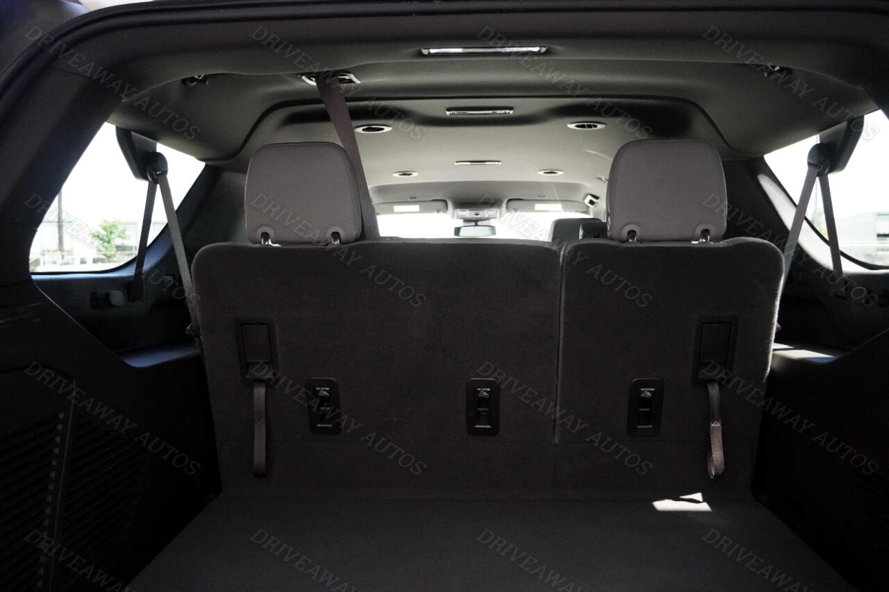 GMC Yukon XL 2WD 4dr SLT 2023 GMC Yukon XL 2WD 4dr SLT 2023