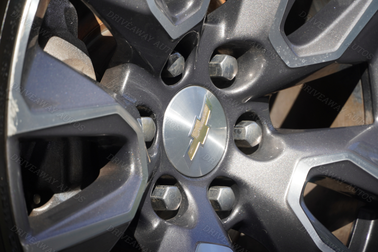 Chevrolet Tahoe 2WD 4dr LT 2021