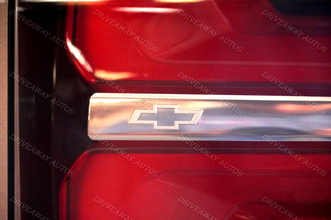 Chevrolet Tahoe 4WD 4dr LT 2021 Chevrolet Tahoe 4WD 4dr LT 2021