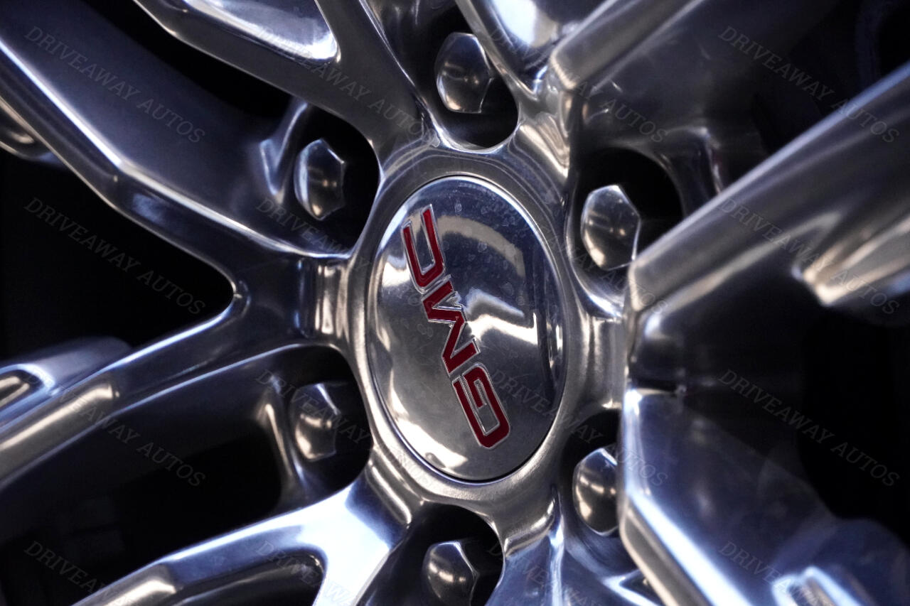 GMC Yukon 4WD 4dr SLT 2022 GMC Yukon 4WD 4dr SLT 2022