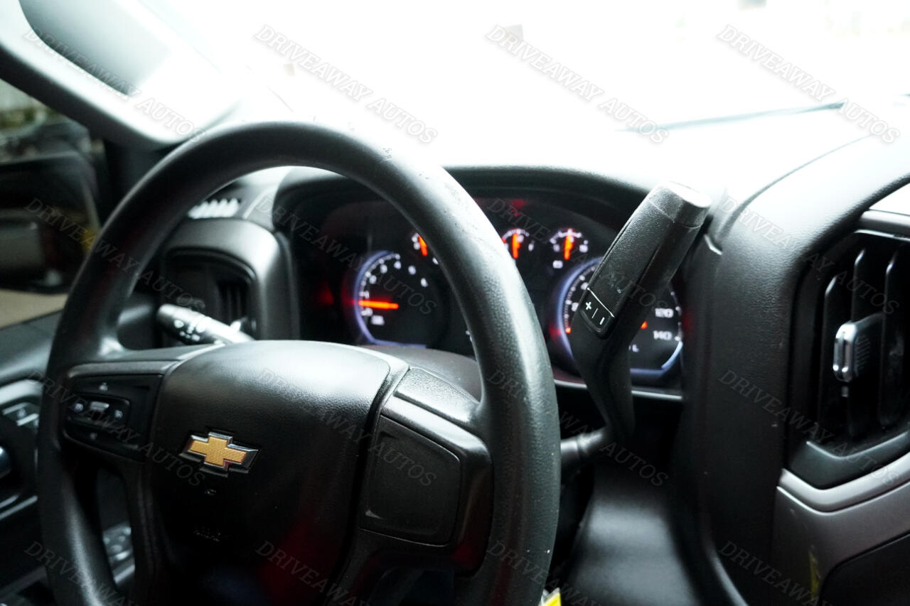 Chevrolet Silverado 1500 2WD Crew Cab 147" Custom 2020 Chevrolet Silverado 1500 2WD Crew Cab 147" Custom 2020