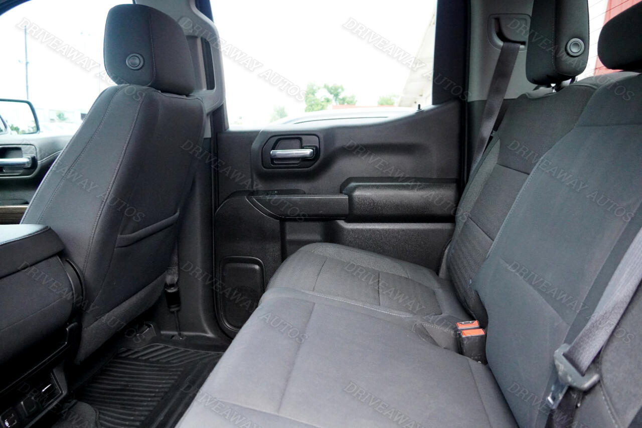 Chevrolet Silverado 1500 LTD 2WD Crew Cab 147" LT 2022 Chevrolet Silverado 1500 LTD 2WD Crew Cab 147" LT 2022