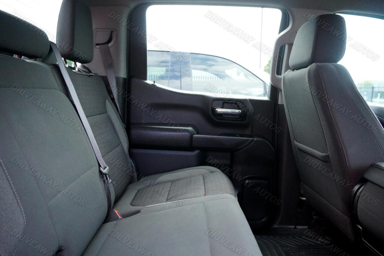 Chevrolet Silverado 1500 LTD 2WD Crew Cab 147" LT 2022 Chevrolet Silverado 1500 LTD 2WD Crew Cab 147" LT 2022