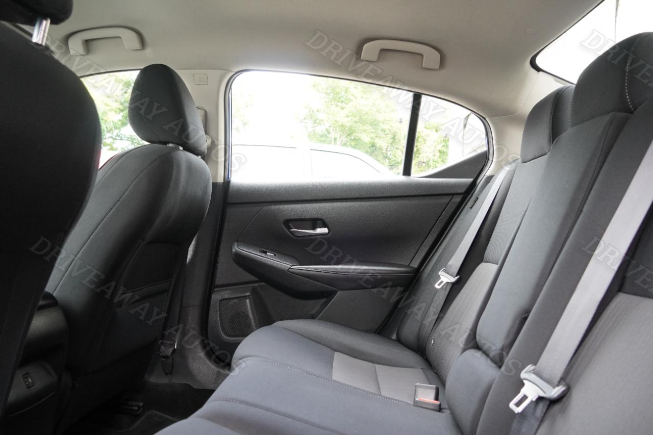 Nissan Sentra SV CVT 2022