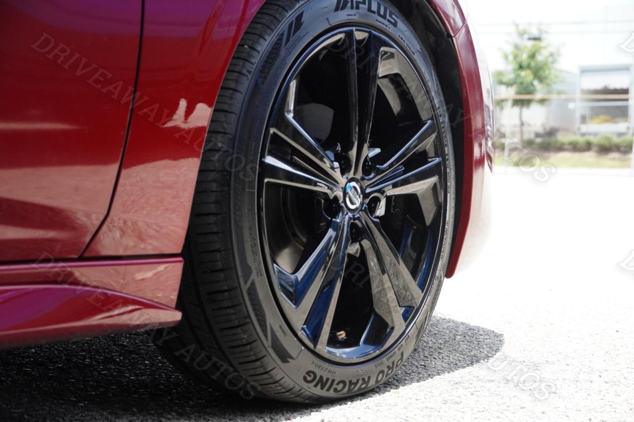 Nissan Sentra SR CVT 2021
