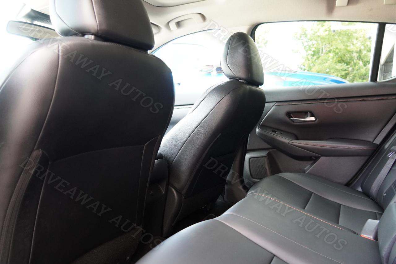 Nissan Sentra SR CVT 2021