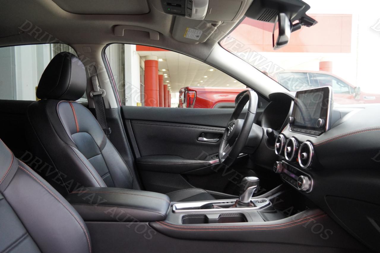 Nissan Sentra SR CVT 2021