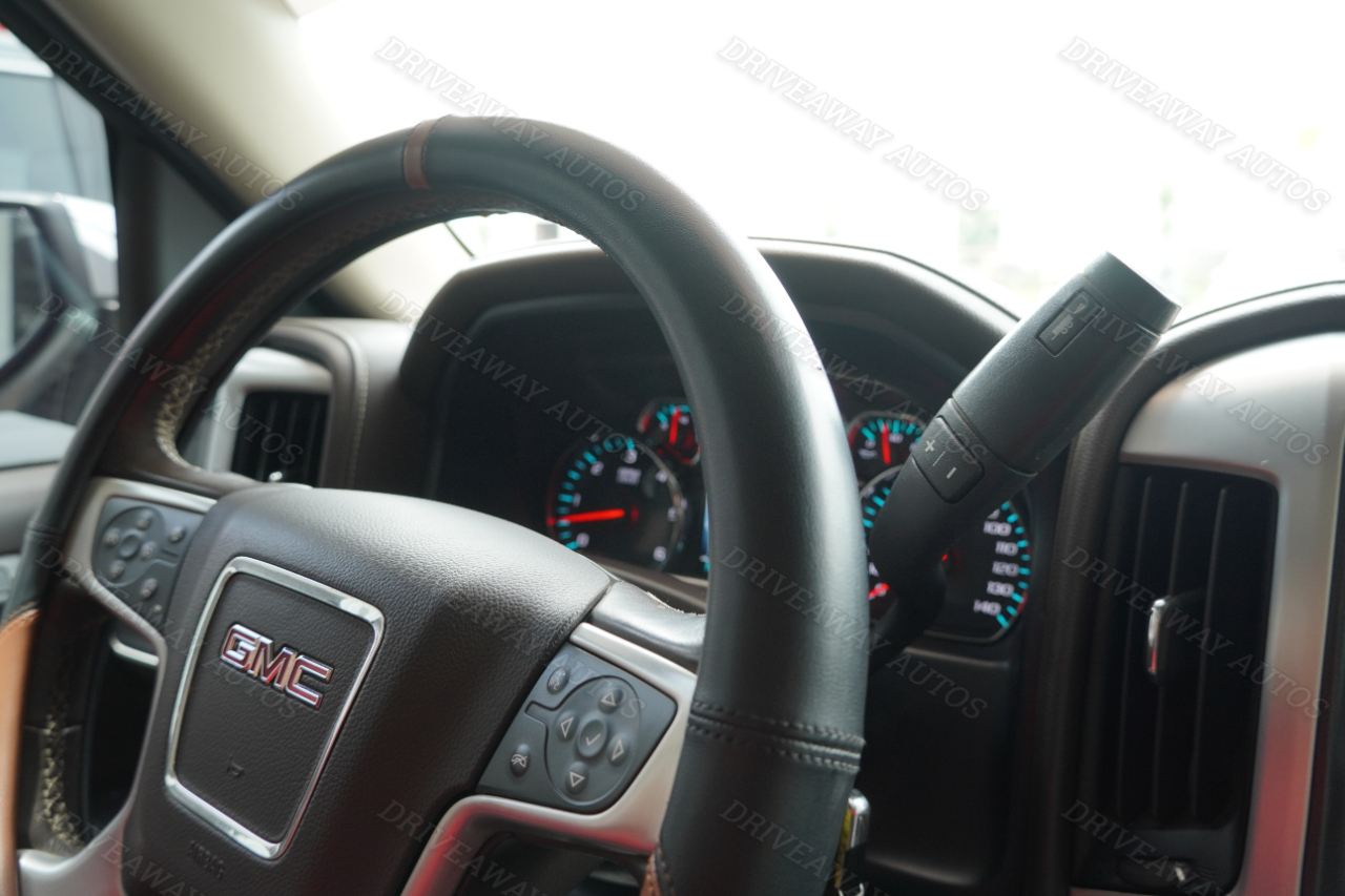 GMC Sierra 1500 4WD Crew Cab 143.5" SLT 2018 GMC Sierra 1500 4WD Crew Cab 143.5" SLT 2018