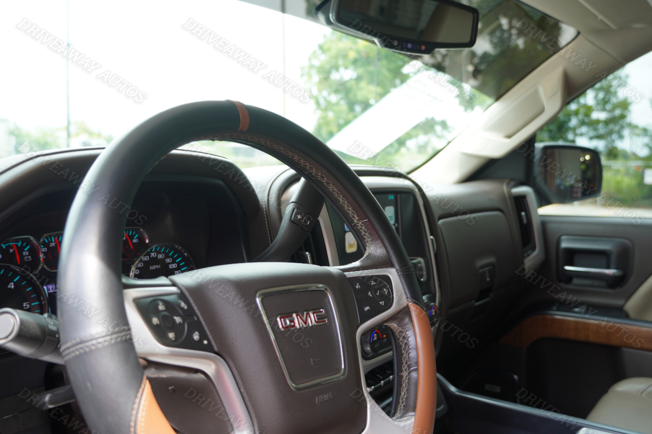 GMC Sierra 1500 4WD Crew Cab 143.5" SLT 2018 GMC Sierra 1500 4WD Crew Cab 143.5" SLT 2018