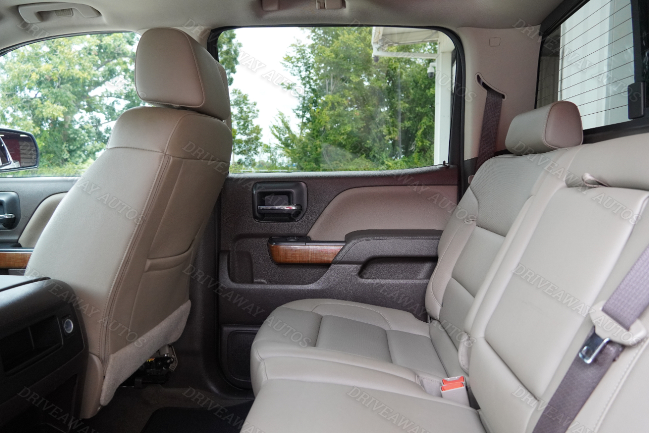 GMC Sierra 1500 4WD Crew Cab 143.5" SLT 2018 GMC Sierra 1500 4WD Crew Cab 143.5" SLT 2018