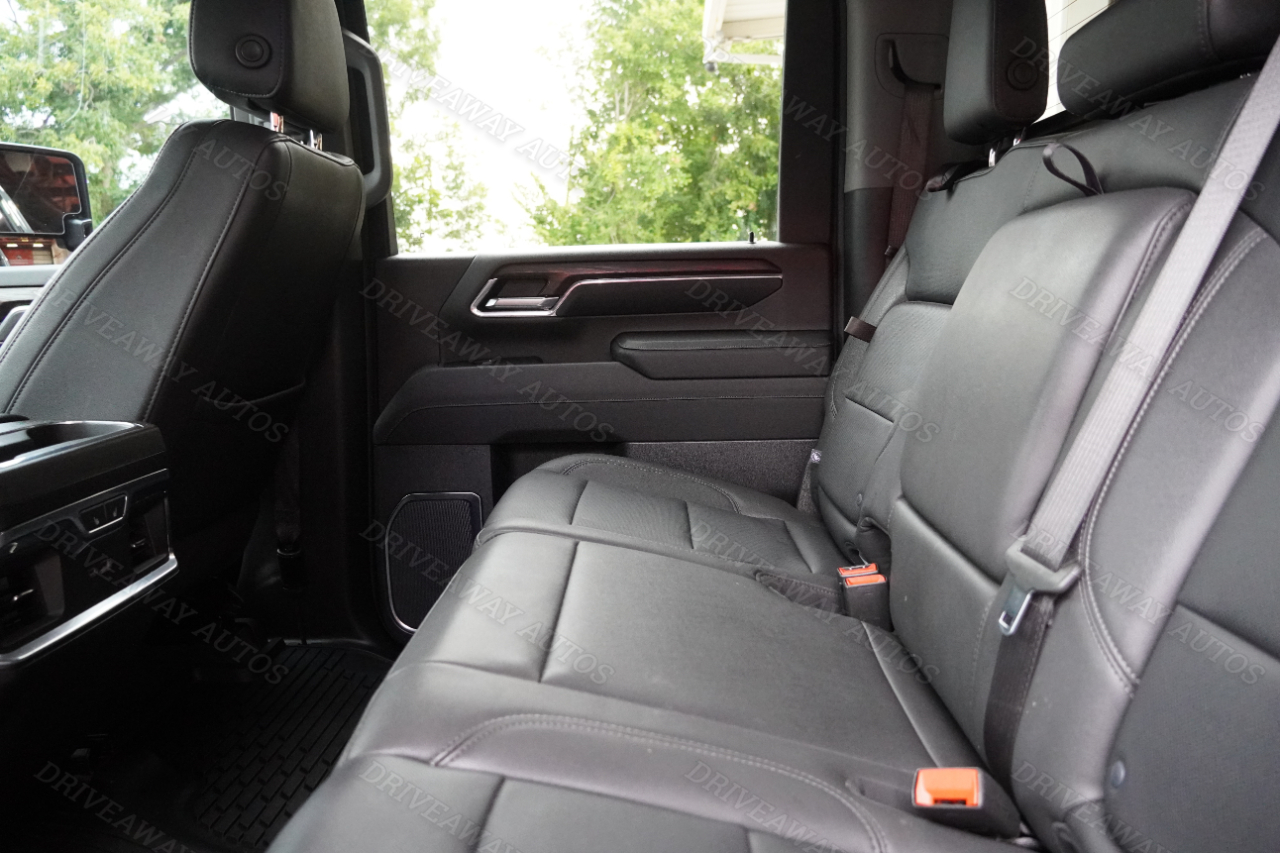 GMC Sierra 2500HD 4WD Crew Cab 159" SLT 2024 GMC Sierra 2500HD 4WD Crew Cab 159" SLT 2024