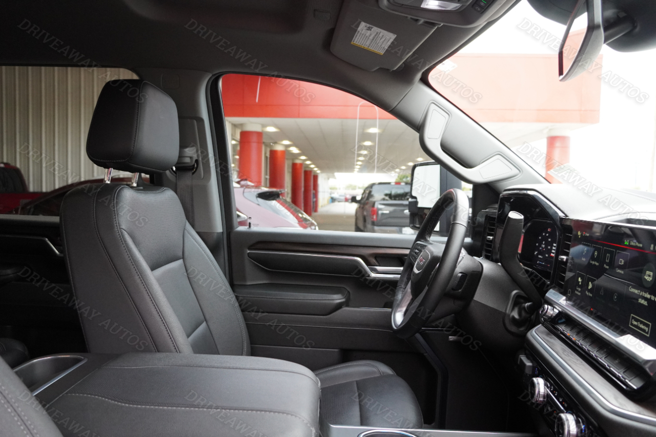 GMC Sierra 2500HD 4WD Crew Cab 159" SLT 2024 GMC Sierra 2500HD 4WD Crew Cab 159" SLT 2024