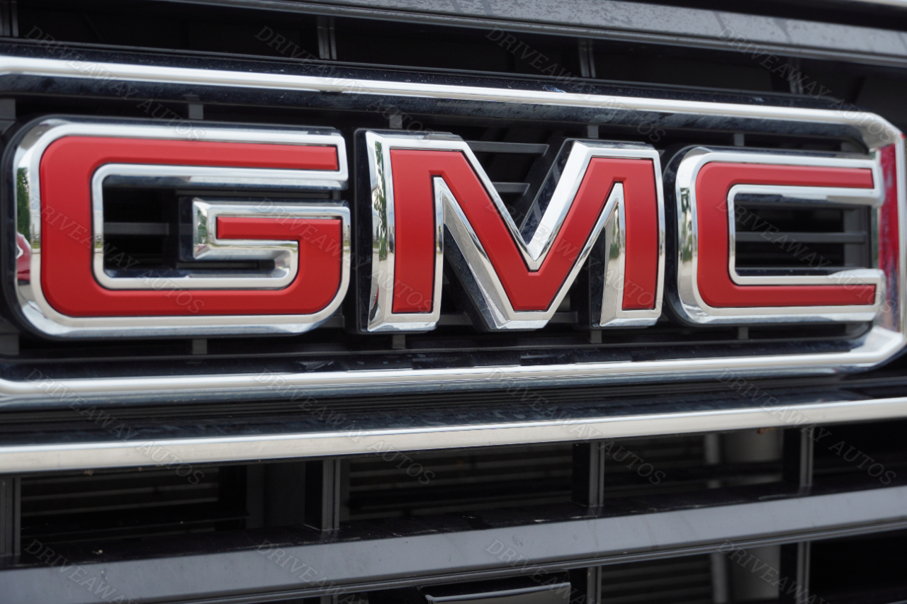 GMC Sierra 2500HD 4WD Crew Cab 159" SLT 2024 GMC Sierra 2500HD 4WD Crew Cab 159" SLT 2024