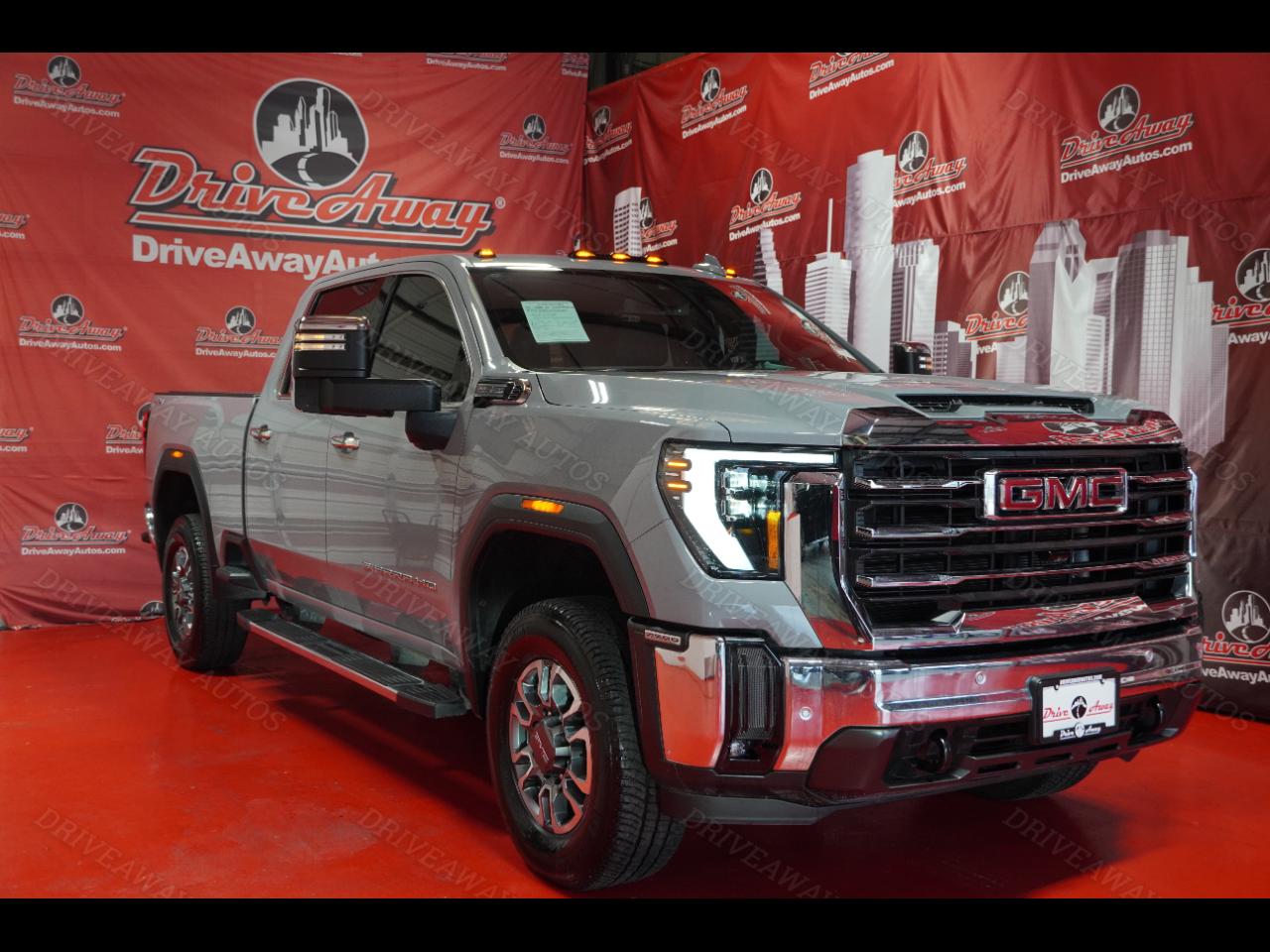 GMC Sierra 2500HD 4WD Crew Cab 159" SLT 2024