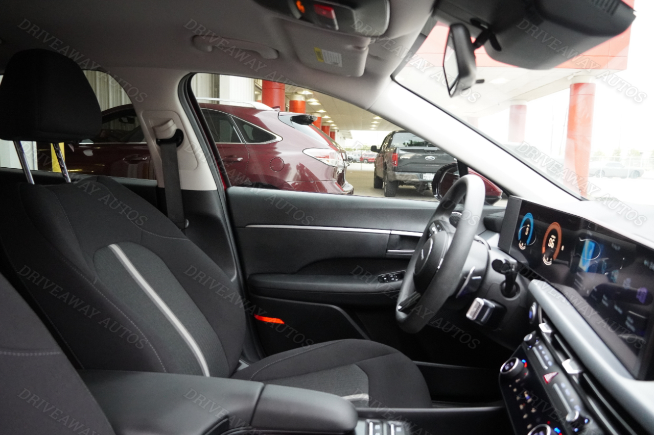 Hyundai Sonata SEL 2.5L FWD 2024 Hyundai Sonata SEL 2.5L FWD 2024